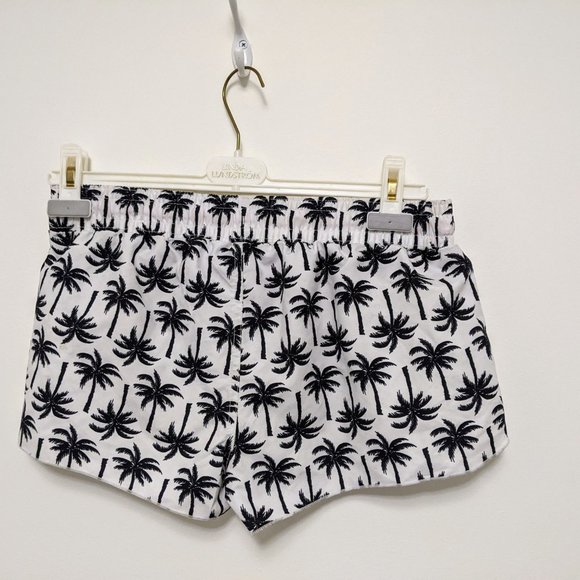 Old Navy Palm Print Board Shorts – NWOT - Picture 2 of 2